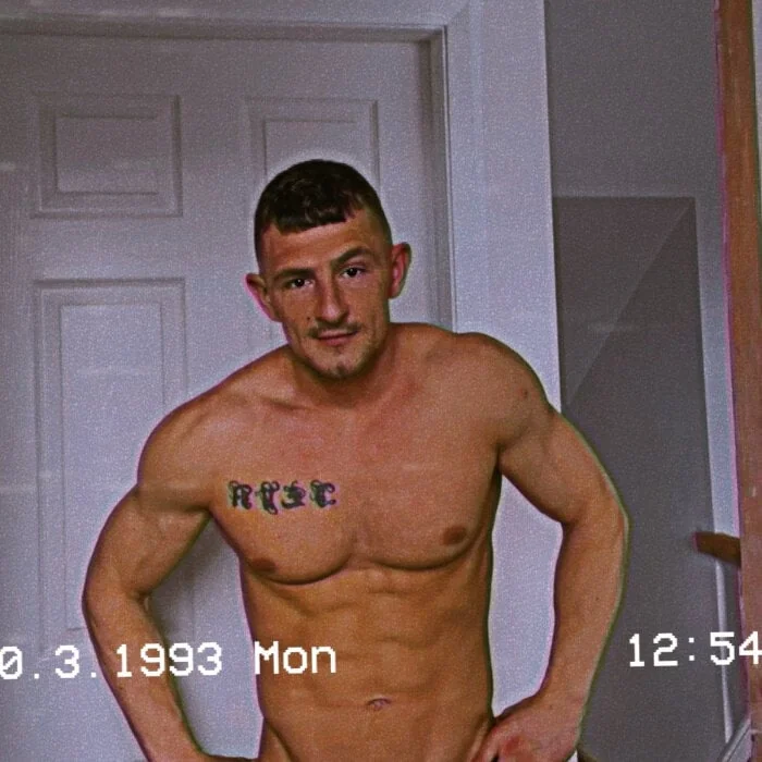 Jakewild18 OnlyFans Creator Jakewild18 on OnlyFans inviting for custom content