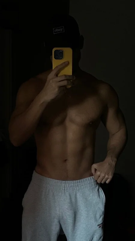 Javiermrd OnlyFans creator with exclusive content