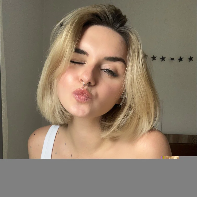 JENNI OnlyFans profile