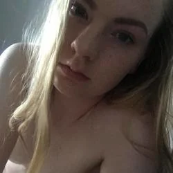Jennie Jones OnlyFans creator with exclusive content
