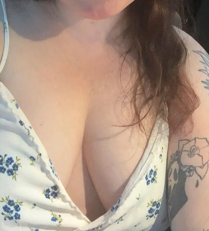 Jenn Marie OnlyFans tattooed creator