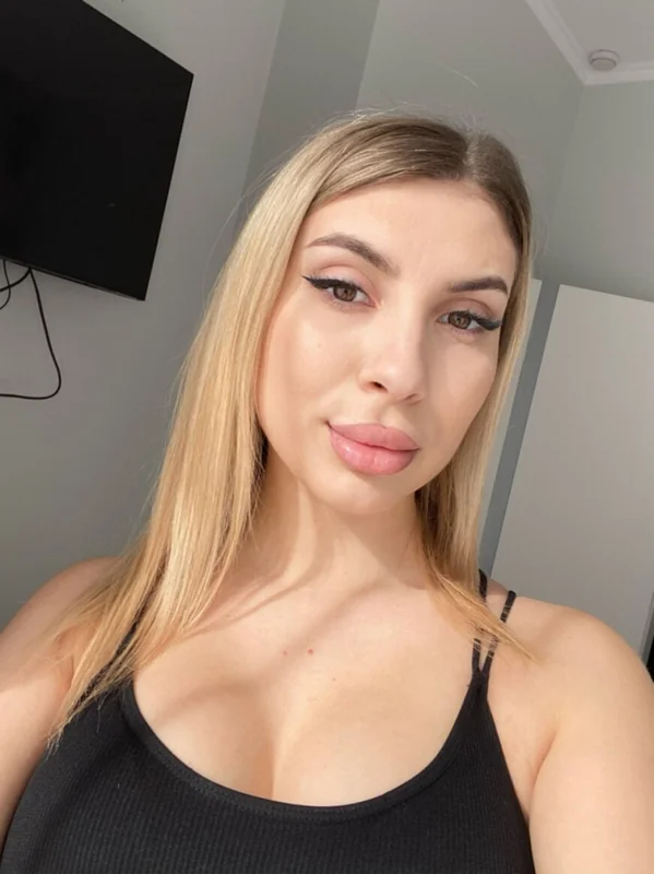 Jenny - OnlyFans Creator Profile Picture