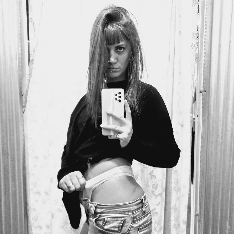Jes OnlyFans Profile Jes OnlyFans tattooed creator