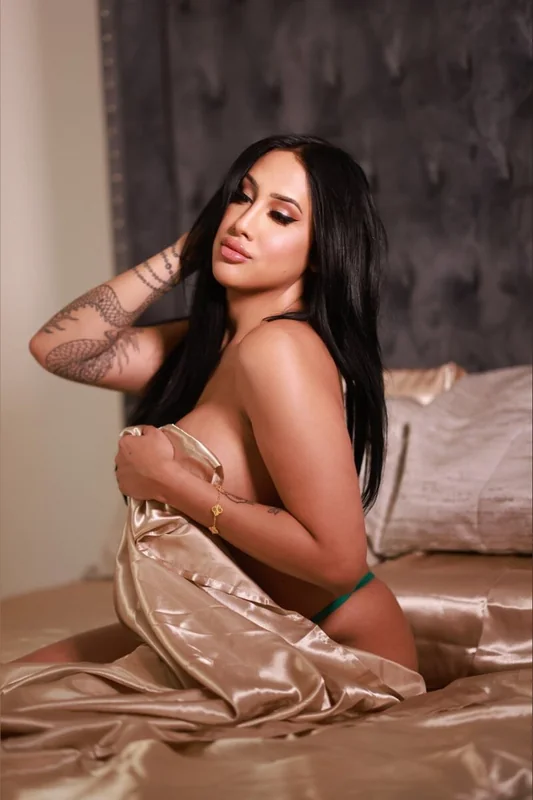 Jordanaxxxx OnlyFans creator with captivating content