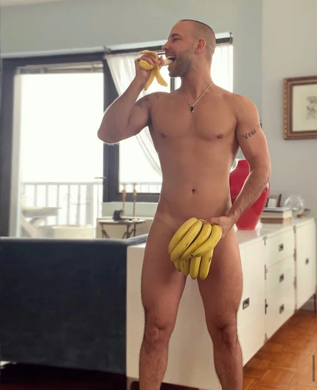 Justdoit33 OnlyFans creator with exclusive content