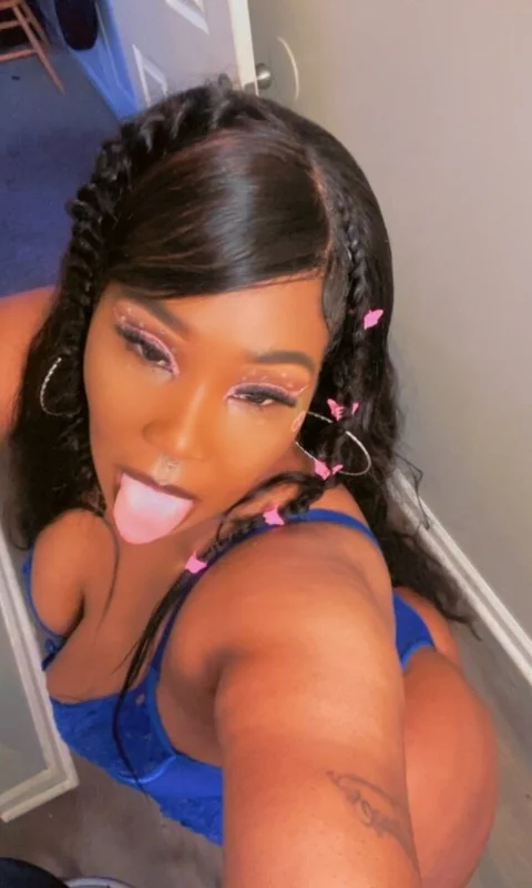 Throat Devil 😈🐐 OnlyFans content creator with exclusive videos