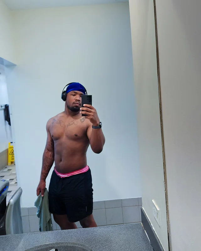 Justvibn - OnlyFans Creator Profile Picture