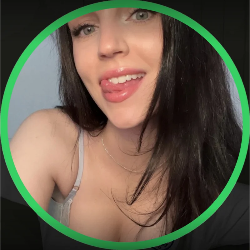 Katie Rain - OnlyFans Creator Profile Picture