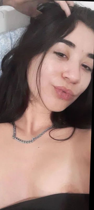 kaguuraqueen OnlyFans creator with enticing content