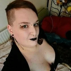 Karawolffuk OnlyFans Profile Karawolffuk OnlyFans Trans Goddess