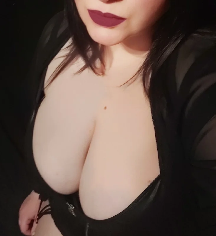 Katgoddess20 OnlyFans professional mistress