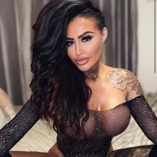 Katiegee032 on OnlyFans Glamour Model