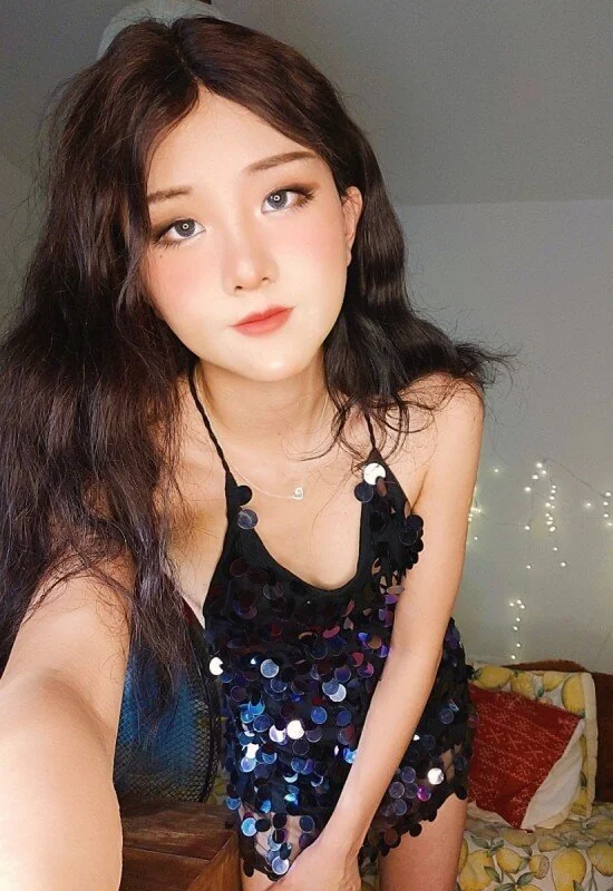 Kaveski Suzuki college girl next door - OnlyFans Creator Profile Picture