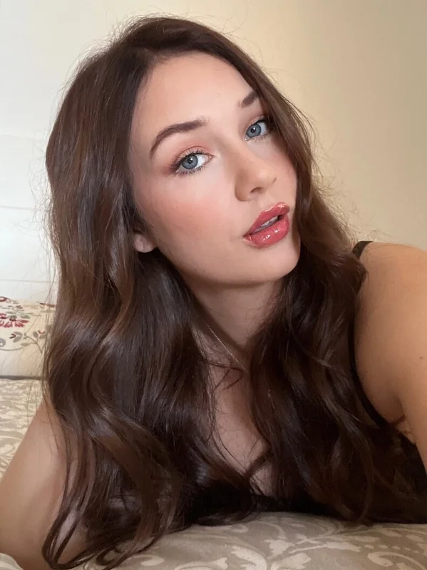 Kay's Stunning OnlyFans Profile Kay on OnlyFans showcasing UK glamour style
