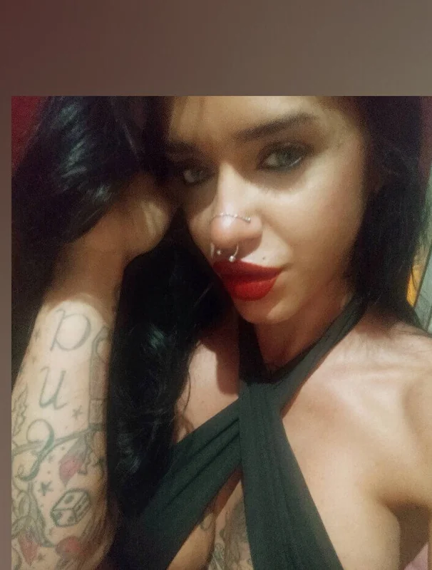 Killergirloficial OnlyFans account with exclusive content