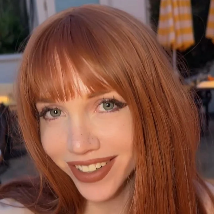 Kim Bluestone OnlyFans profile