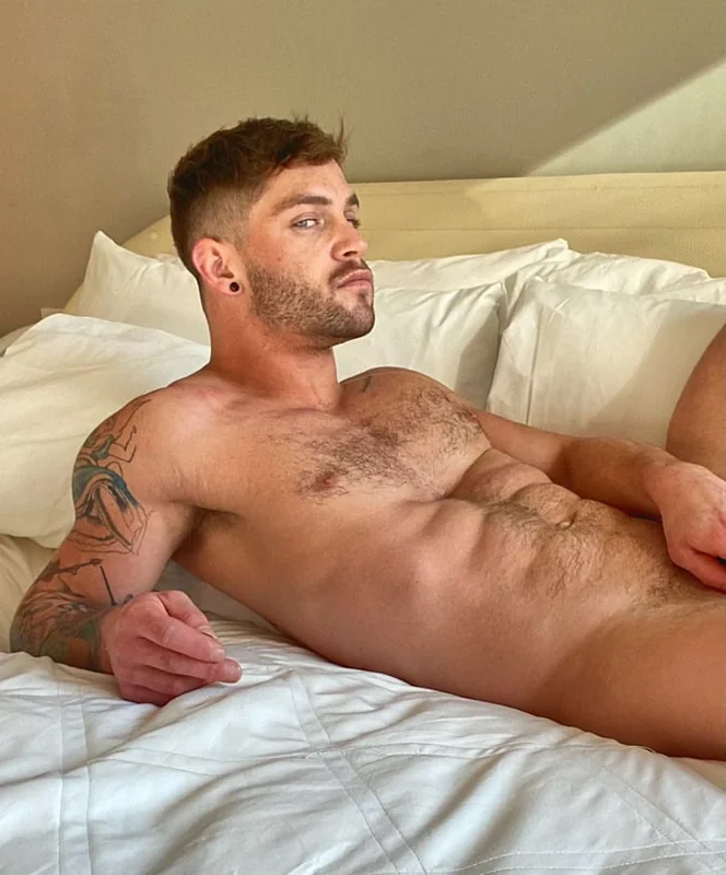 Kingscotxxx OnlyFans profile with exclusive content