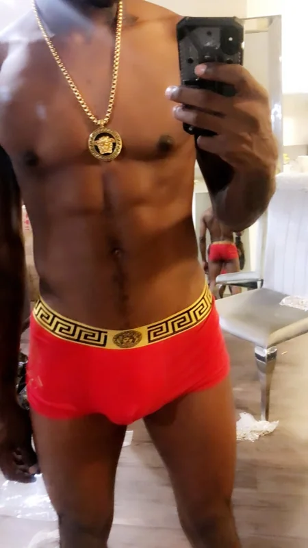 KINGGRAYPRODUCTIONS OnlyFans social media king