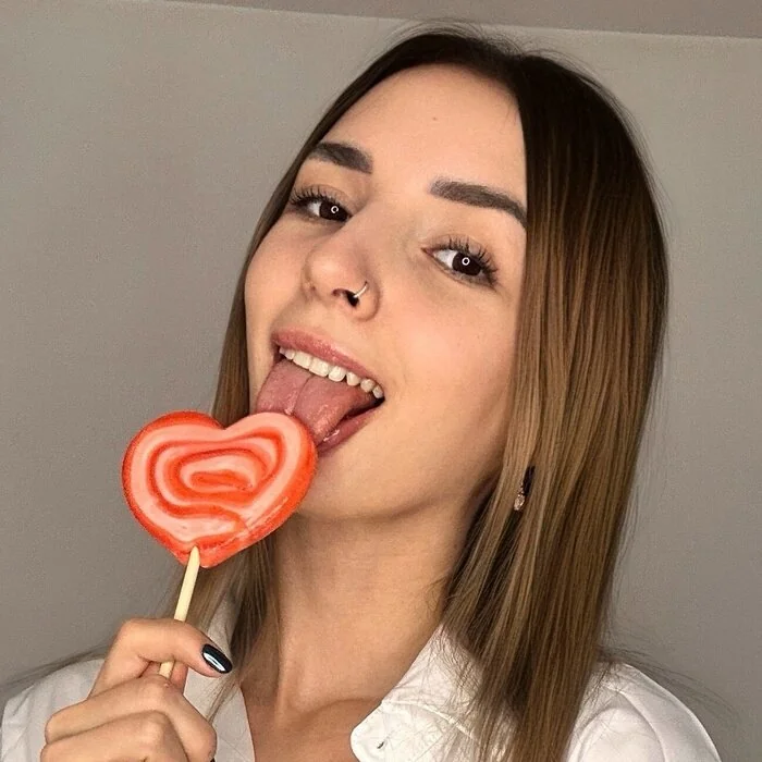 Kira Chaikovsky REAL FAIRY OnlyFans profile