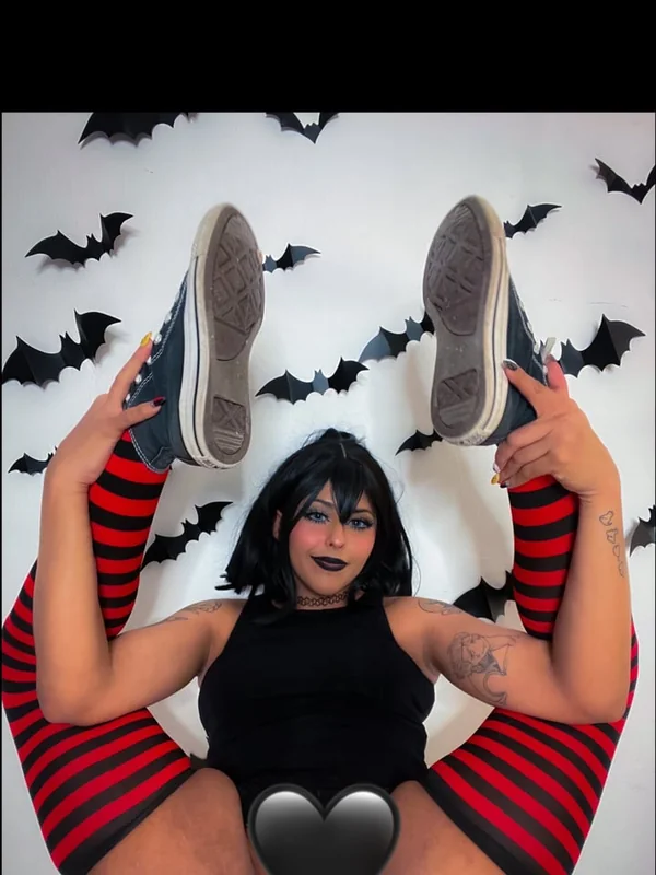 Kiratemira OnlyFans Topless Content