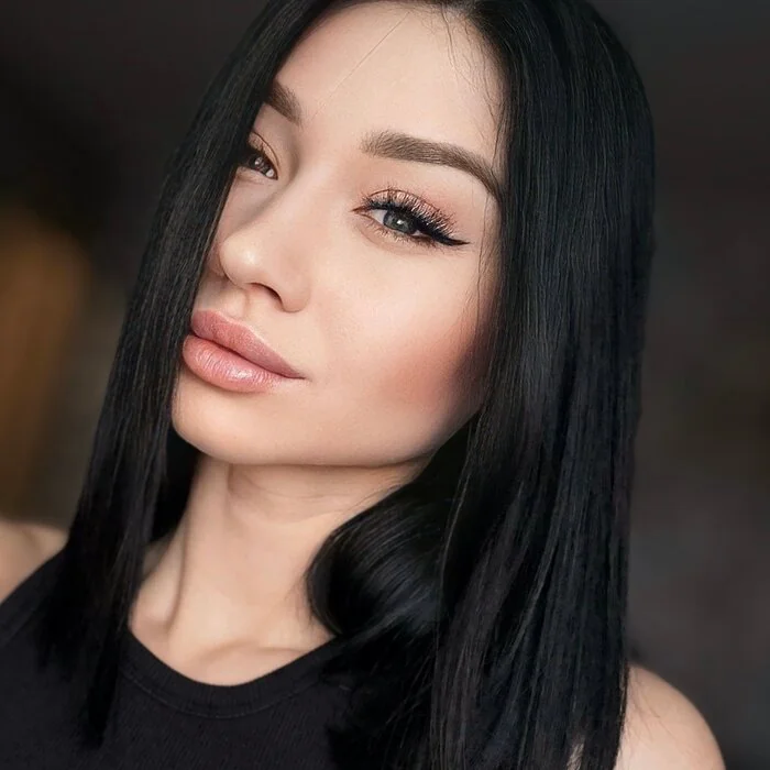 Kira OnlyFans profile