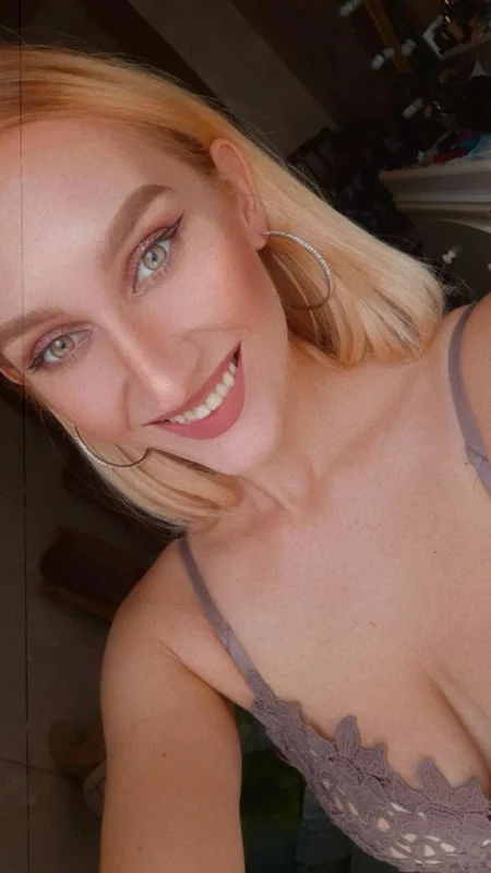 Kiramoore OnlyFans Profile Kiramoore OnlyFans profile featuring exclusive photos