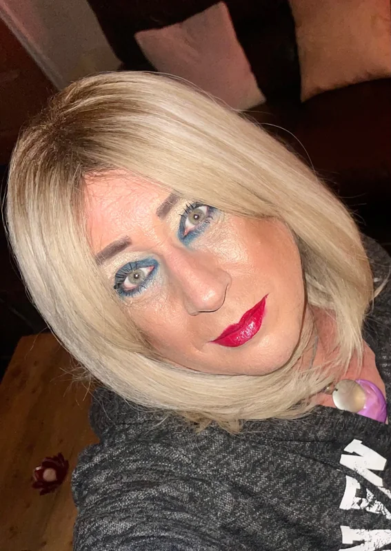 Kirstysummers6 OnlyFans Creator Kirstysummers6 OnlyFans amateur trannie milf
