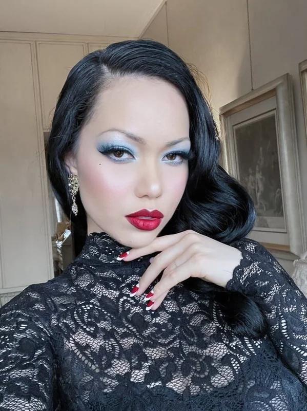 Kitryshaglamour OnlyFans Profile Image Kitryshaglamour OnlyFans with glamorous style