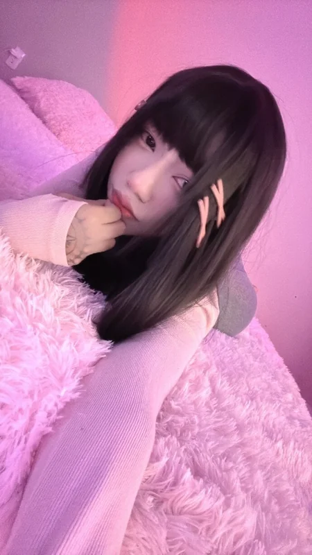 Mai OnlyFans profile
