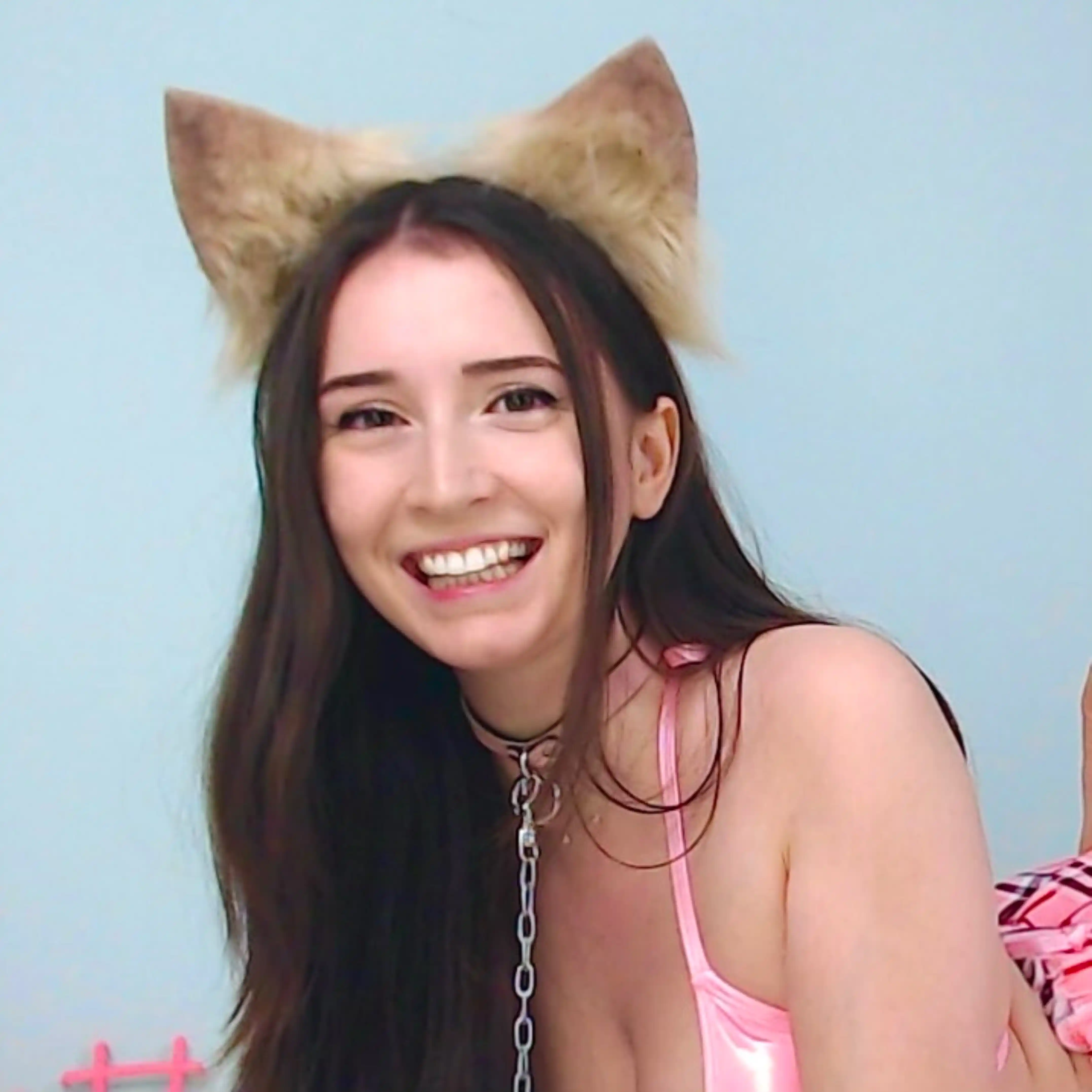 Kitten Sophie OnlyFans creator with engaging content