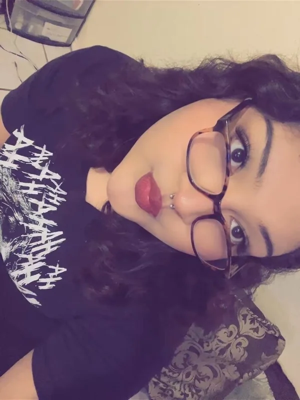 meow OnlyFans Profile meow OnlyFans creator with teaser posts