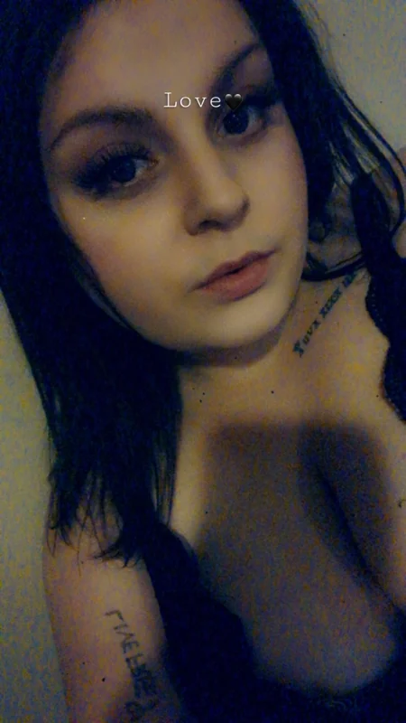 Krispicreamxox OnlyFans profile