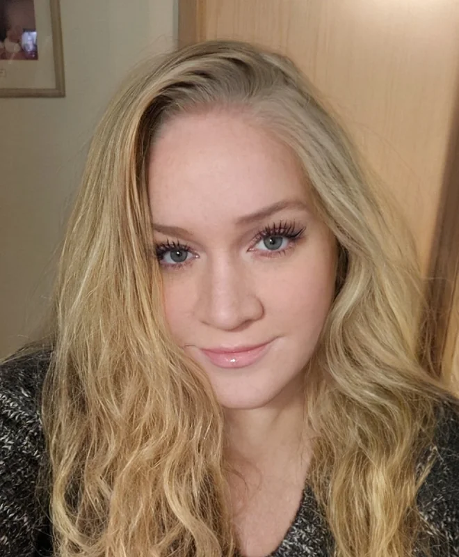 Kristi Marie OnlyFans blonde creator