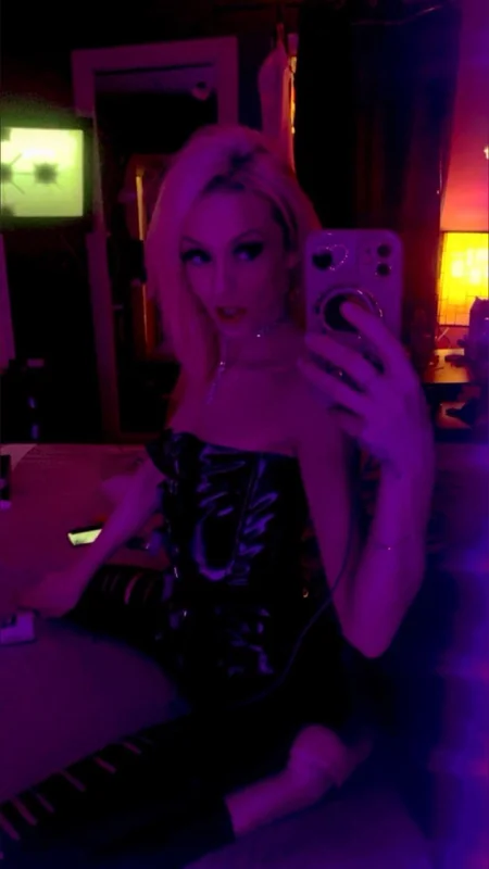 Kristina Mb OnlyFans Profile Kristina Mb OnlyFans Blonde Cam Girl