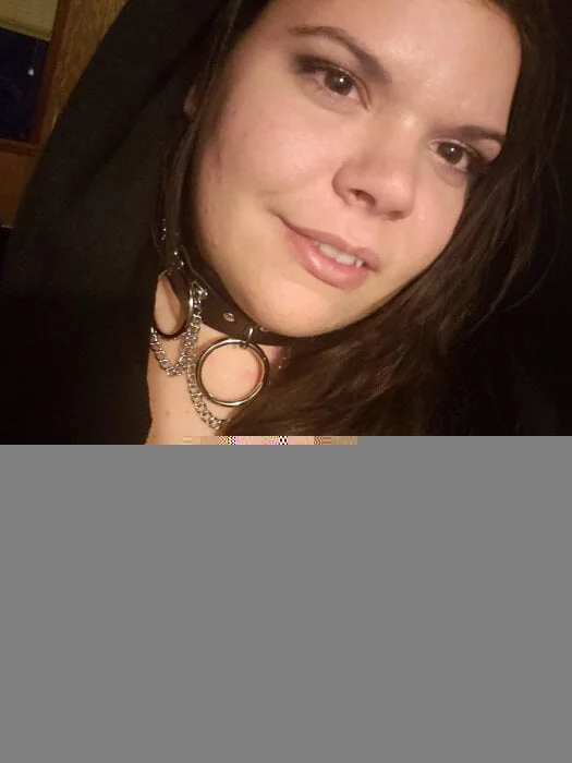 Kristixgir OnlyFans chubby cali gothic girl