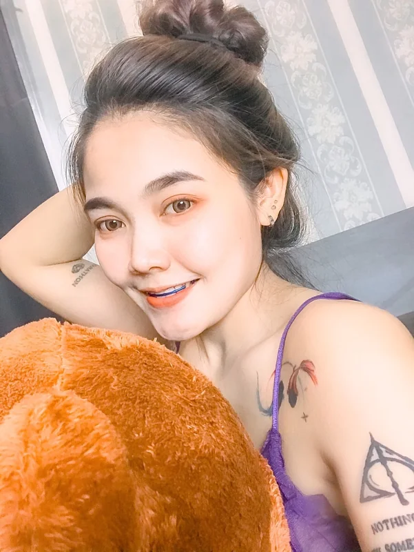 Lnara OnlyFans Exclusive Content Lnara OnlyFans creator with exclusive content