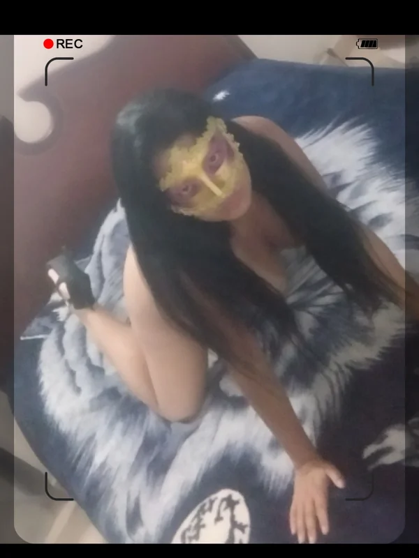 lachinasexy2023 OnlyFans Profile lachinasexy2023 OnlyFans curvy beauty