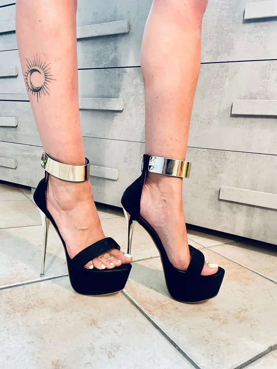 LadYFeeT FREE OnlyFans Profile