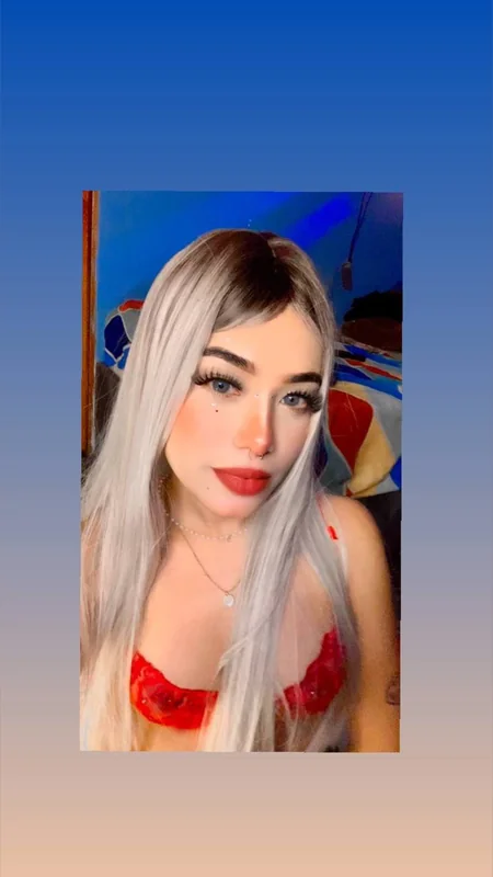 lalyv - OnlyFans Creator Profile Picture