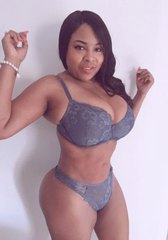 Lana OnlyFans Profile Lana OnlyFans Curvy Beauty
