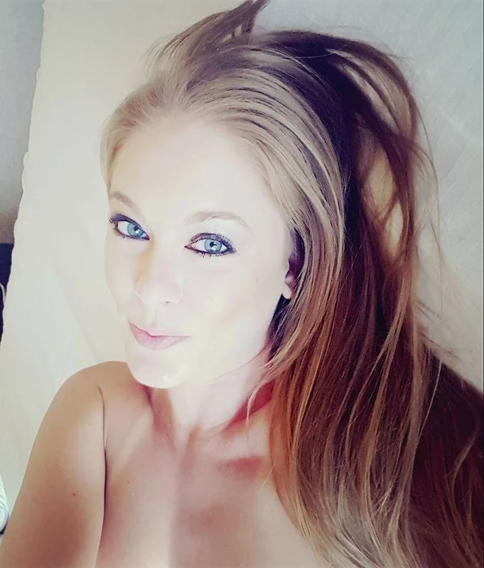 LasVegasHotwife Exclusive OnlyFans Content LasVegasHotwife OnlyFans creator showcasing exclusive content