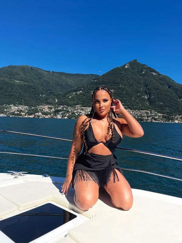 Latiesha Jones OnlyFans Creator Latiesha Jones FREE OnlyFans creator with exclusive content
