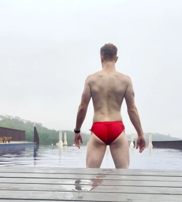 Red - OnlyFans Creator Profile Picture