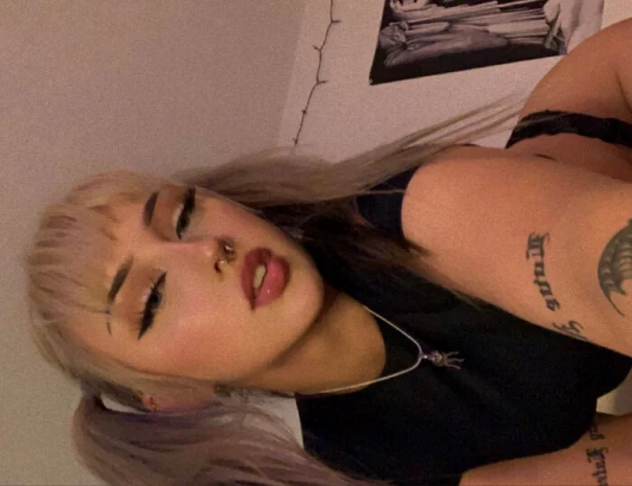 leila sins OnlyFans Profile