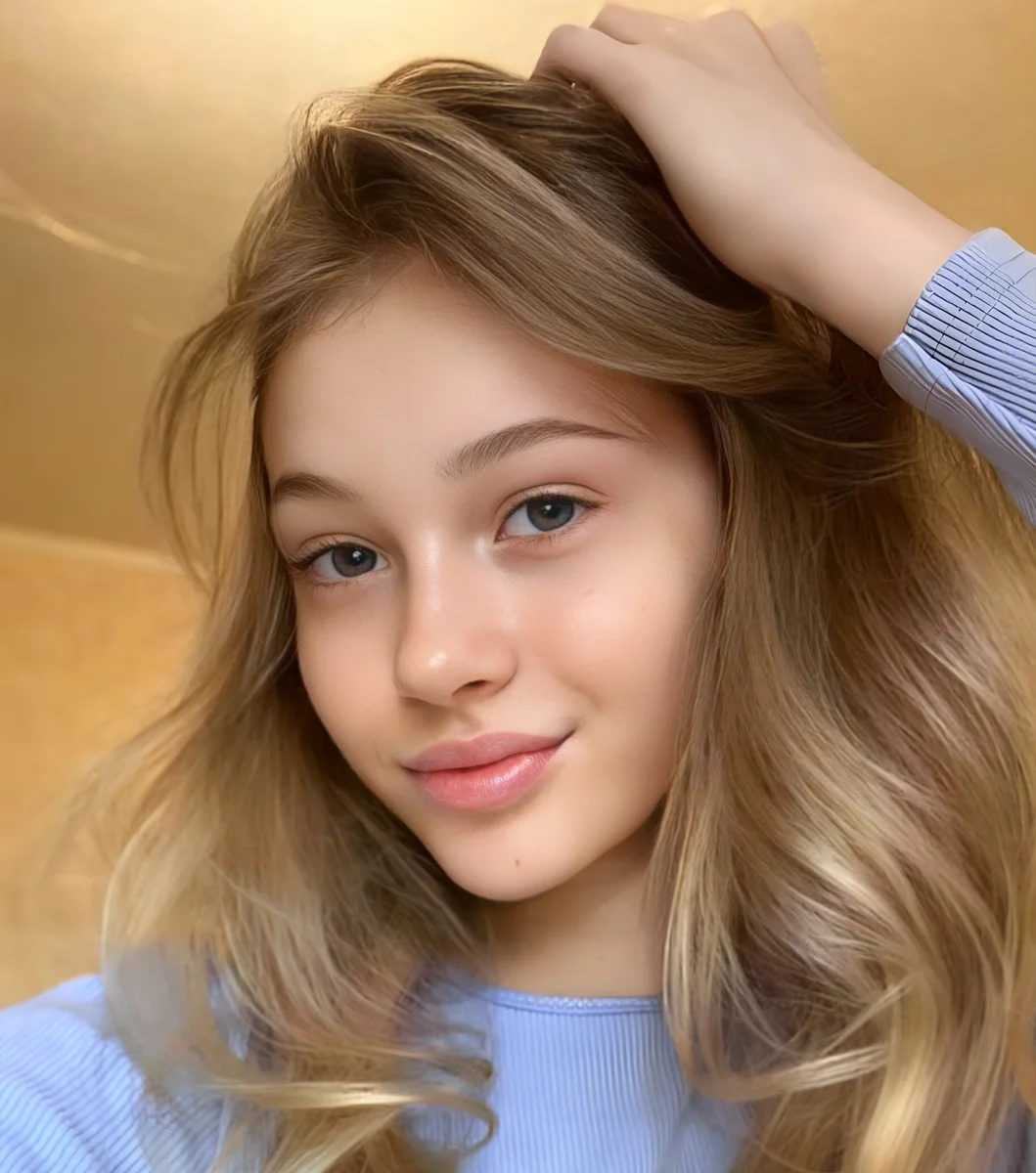 Small LEILA - OnlyFans Creator Profile Picture