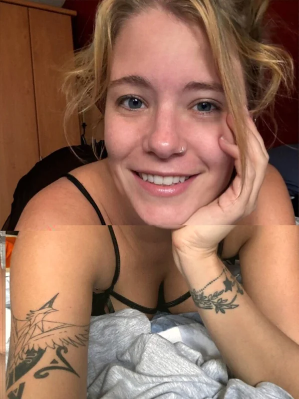 Lena OnlyFans creator showcasing exclusive content