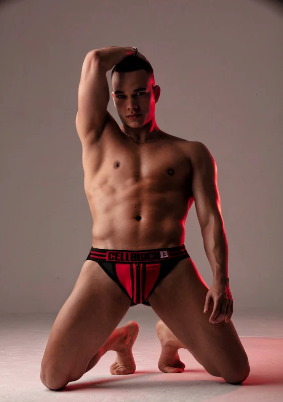 Leofficial7 OnlyFans Creator Leofficial7 on OnlyFans with exclusive content