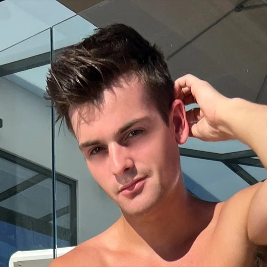 Leon Bay - OnlyFans Creator Profile Picture