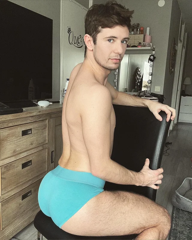 Leonordicxxx OnlyFans big booty