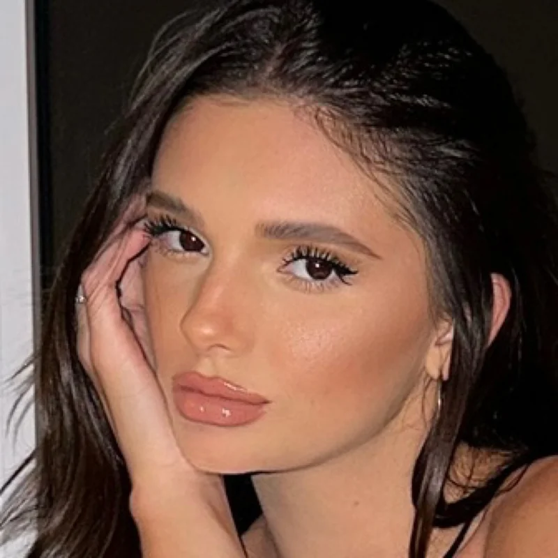 Lexi - Captivating OnlyFans Creator Lexi OnlyFans profile picture - Engaging creator